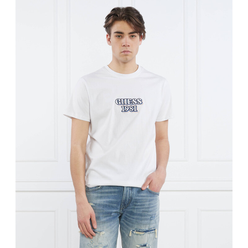 GUESS Tričko SS CN GUESS EMBRO BO | Regular Fit
