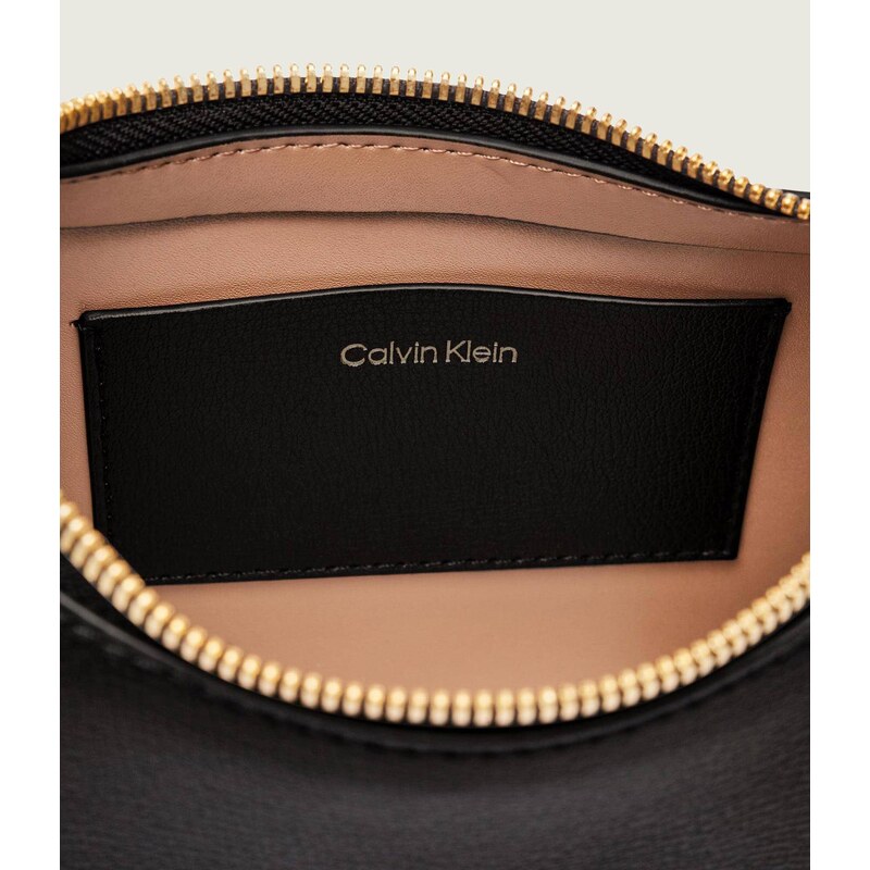 Calvin Klein Hobo kabelka