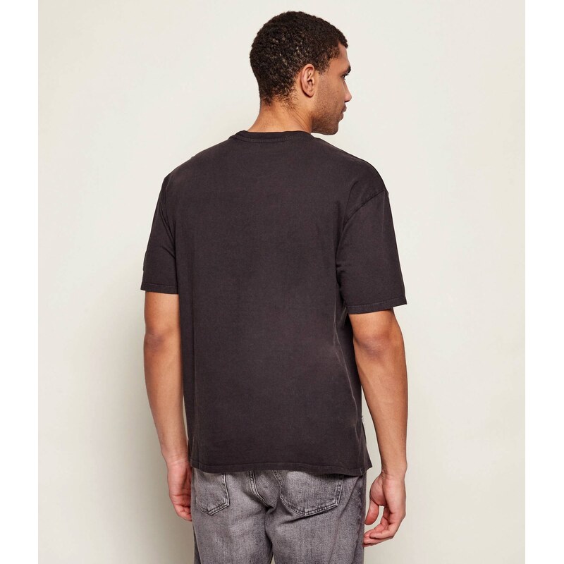 GUESS Tričko IN THE WOODS | Relaxed fit