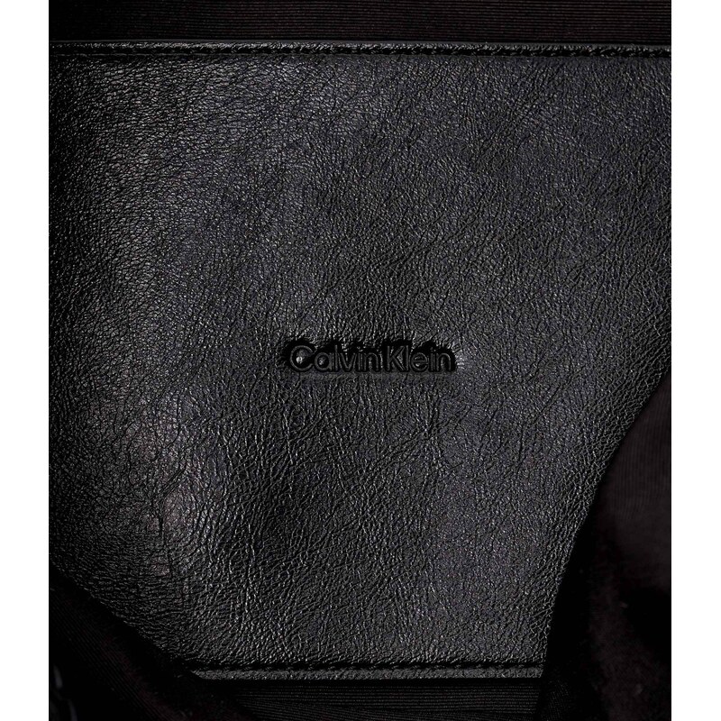 Calvin Klein Hobo kabelka
