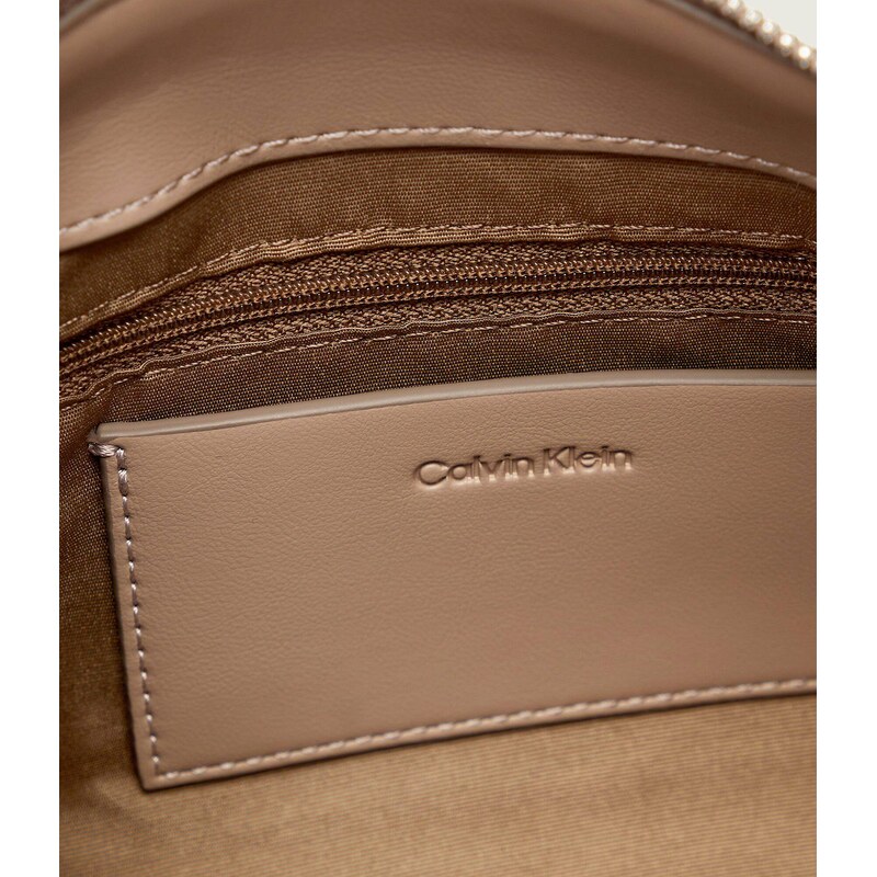 Calvin Klein Kufřík