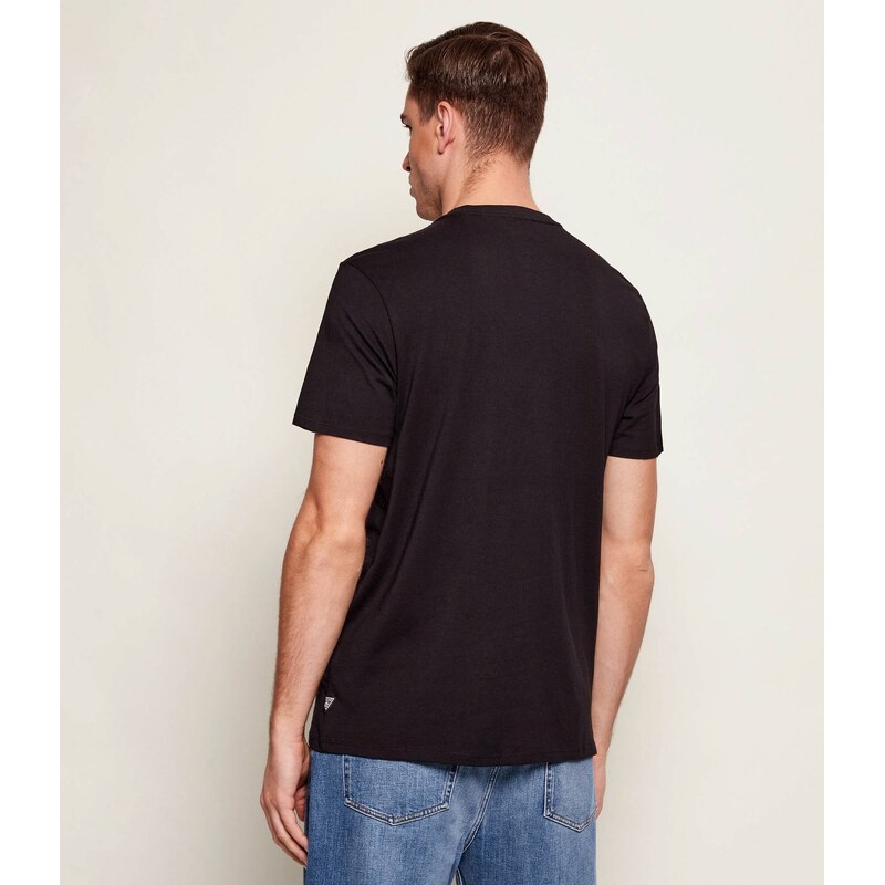 GUESS Tričko PAINTED TRIANGLE | regular fit