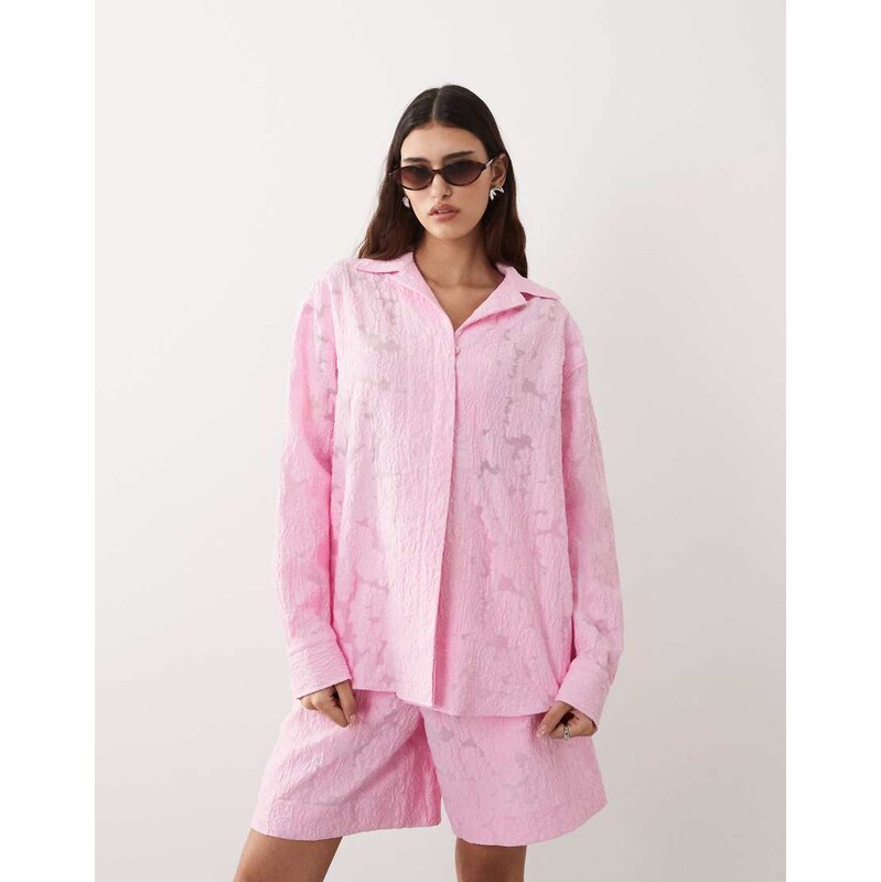 ARRANGE floral jacquard oversized shirt co-ord in pink 115648431