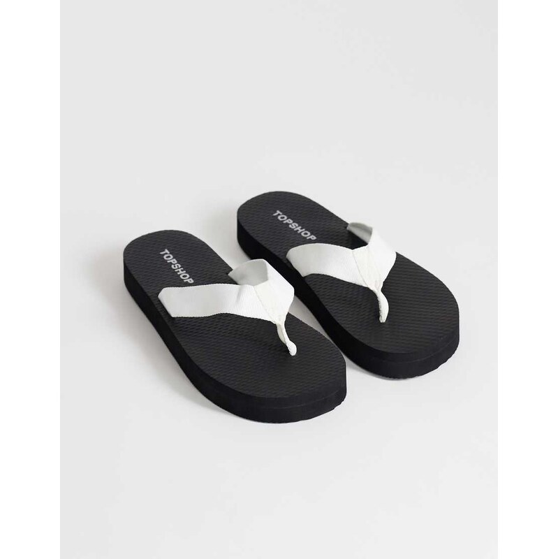 Topshop Molly toe thong sandal in black and white 115667296