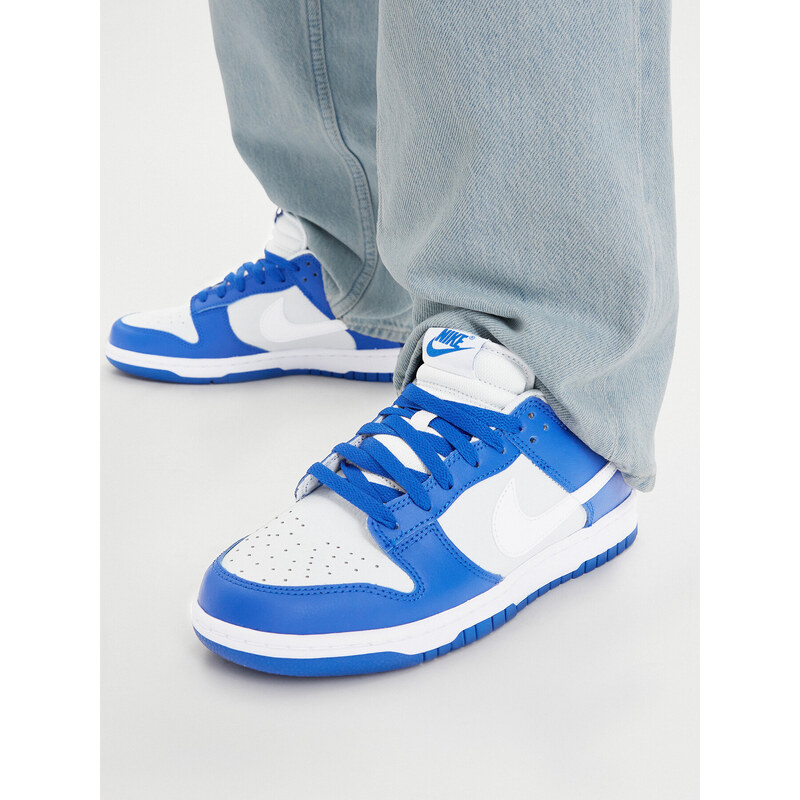 Sneakersy Nike