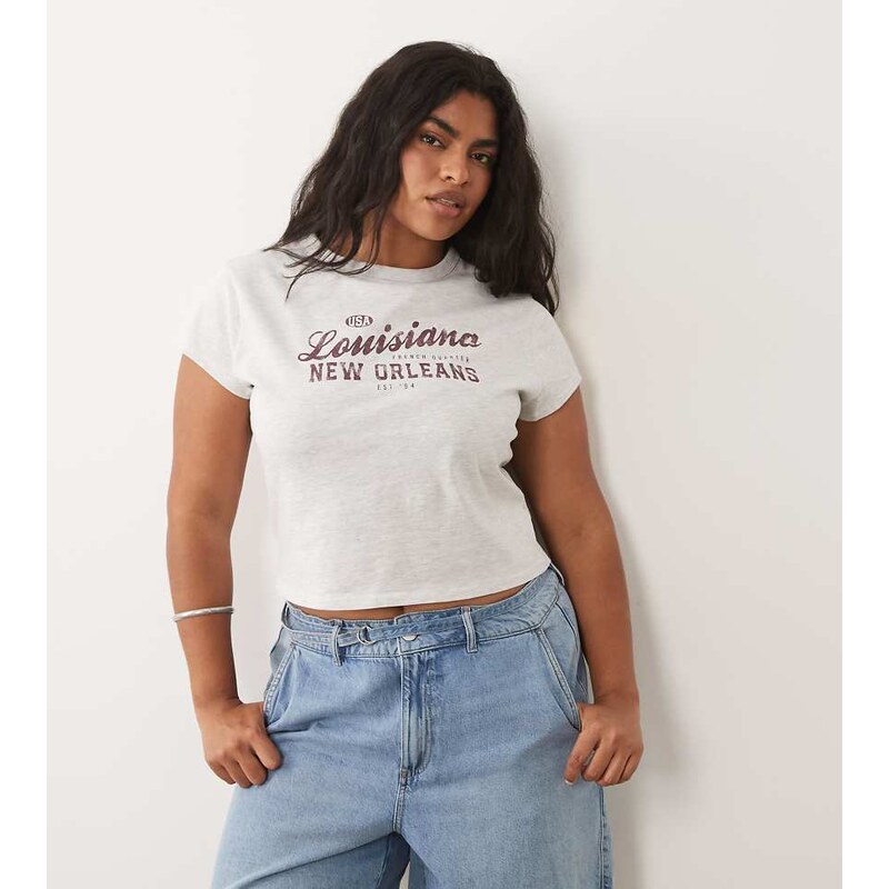 Vila Curve belted denim shorts in light blue