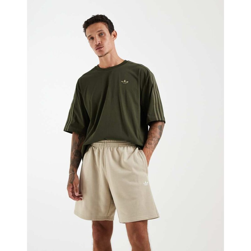 adidas Originals Adicolor 3-stripes oversized tee in night cargo-Black 115682103