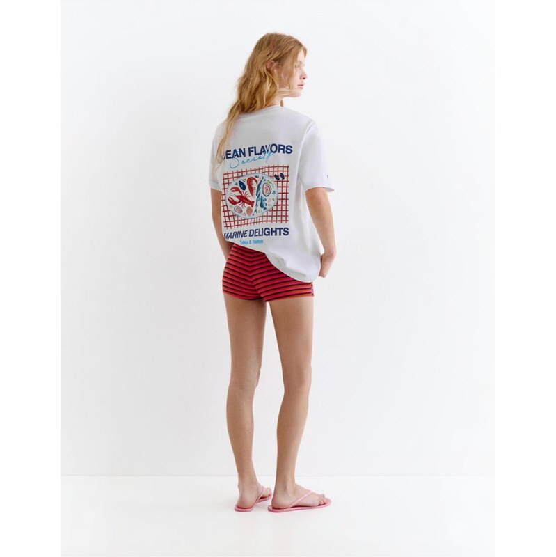 Pull&Bear Lobster graphic t-shirt in ice-White
