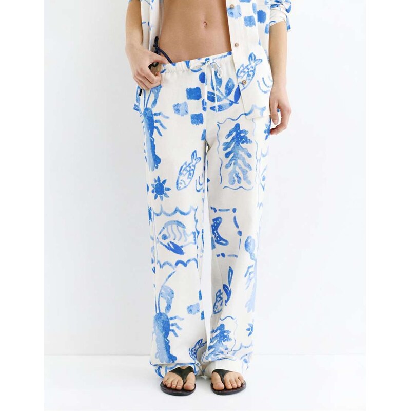 Pull&Bear Marine printed flowing trousers in sand-Neutral 115682122