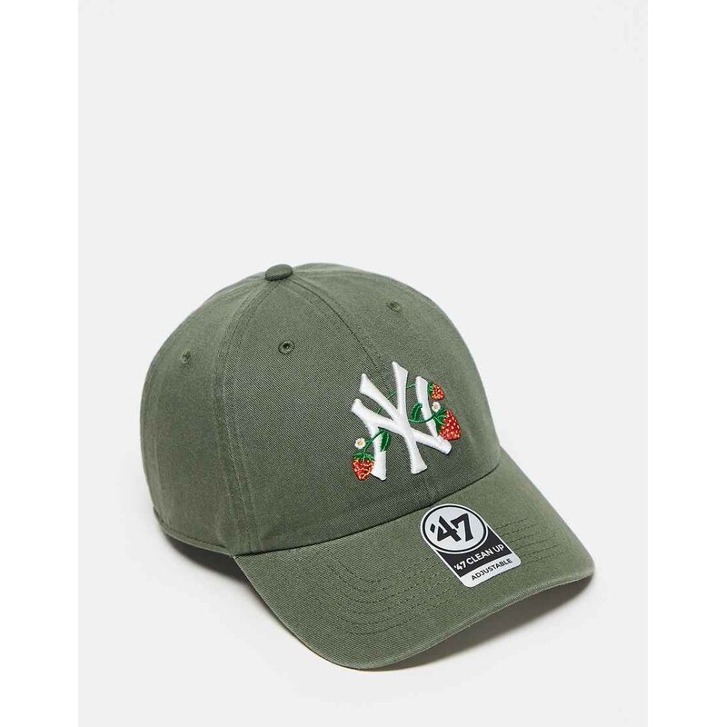 47 Brand NY Yankees clean up baseball cap in khaki with