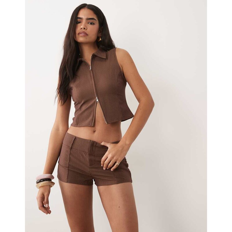 Missyempire tailored micro shorts co-ord in chocolate pinstripe-Brown 115712033