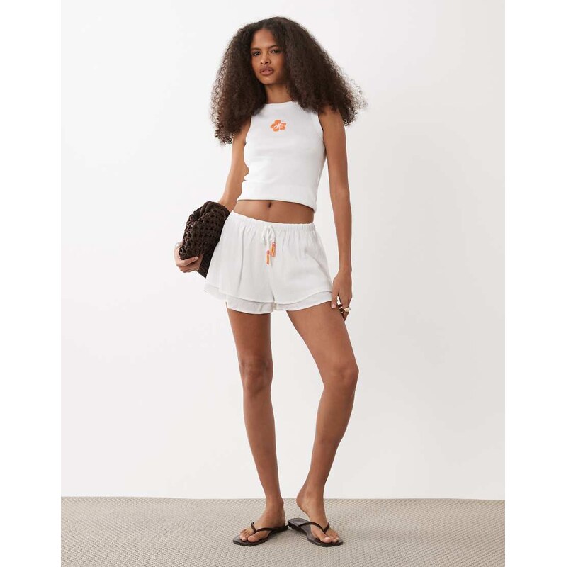 Mango Teen ruffle tie waist short in white 115712110