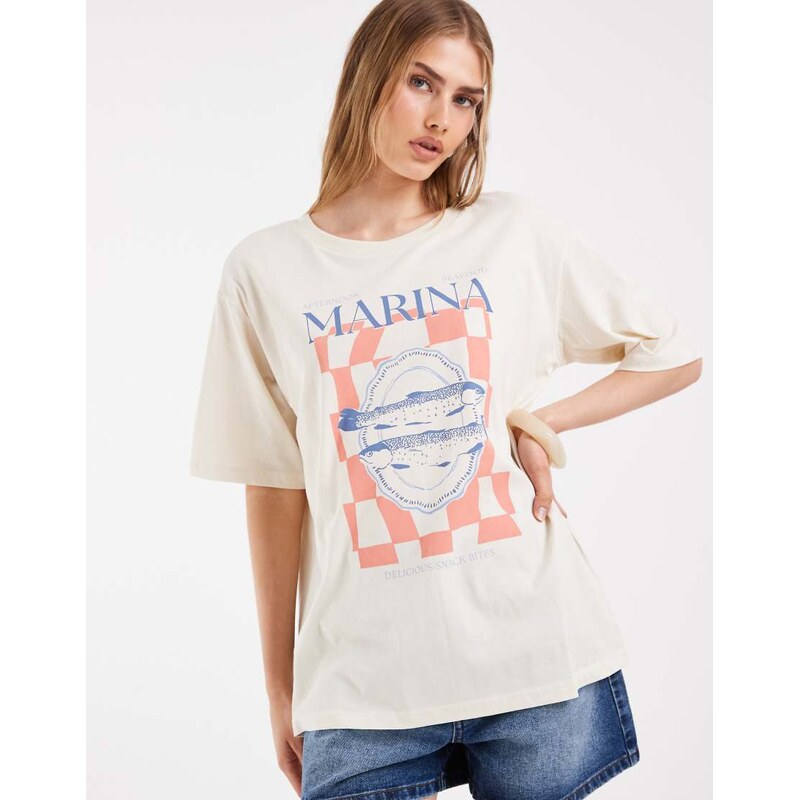 ONLY oversized t-shirt with marina graphic in cream-White 115715928