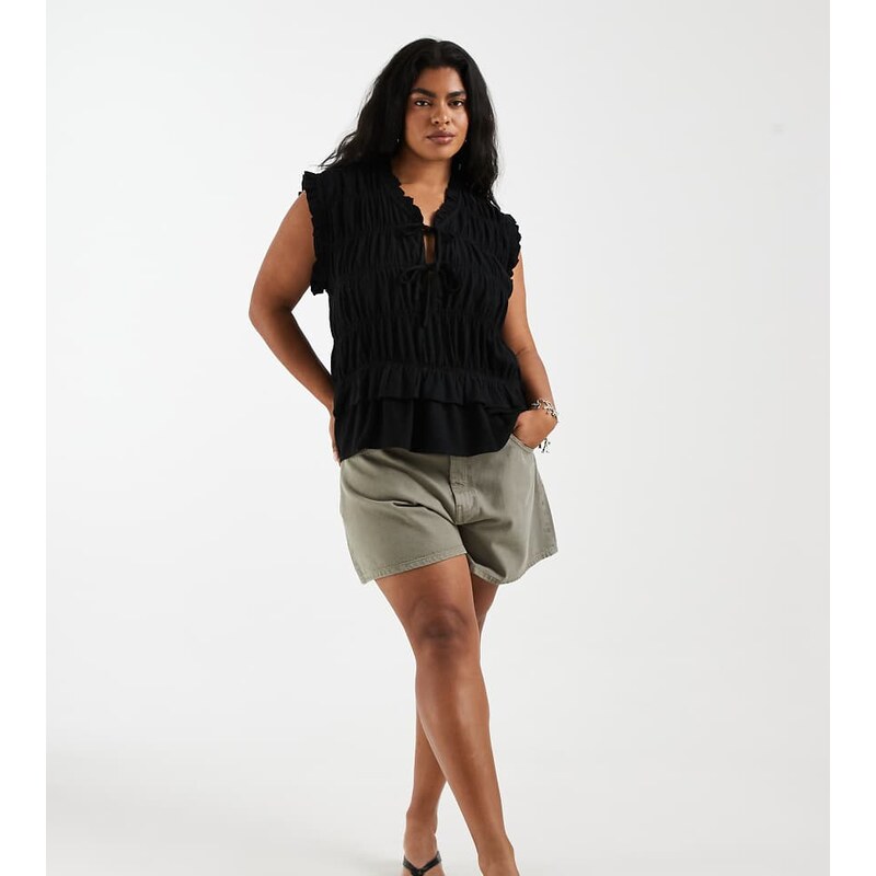 ONLY Curve tie front linen blend top in black 115715599