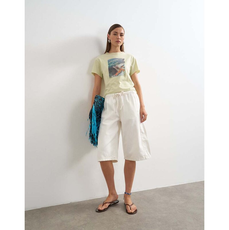 Topshop denim pull on barrel short in bone-White