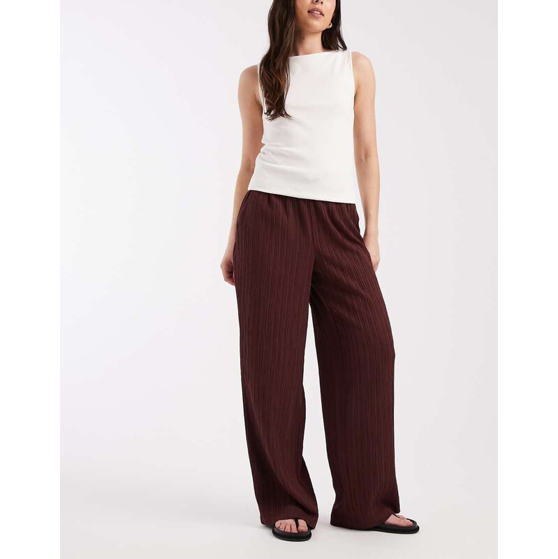 ONLY wide leg crinkle textured trousers in chocolate brown