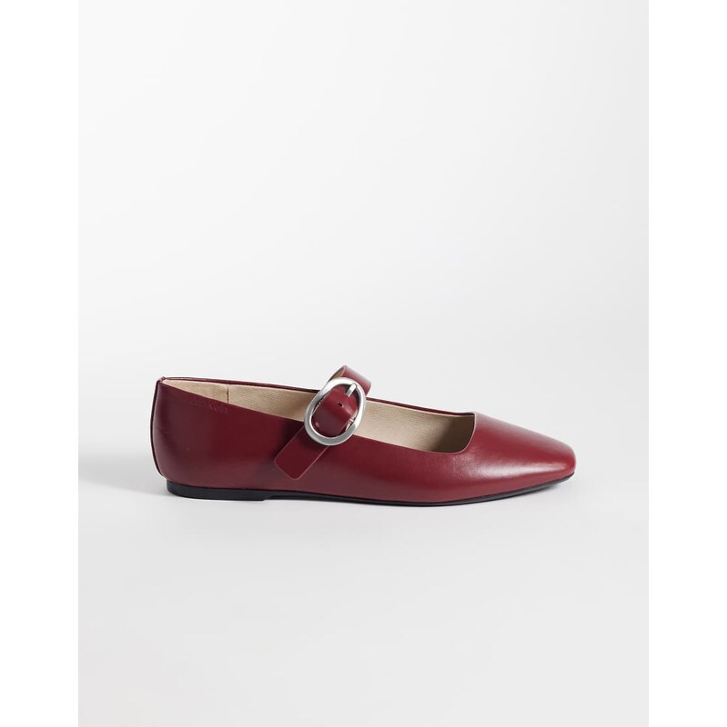 Calvin Klein square ballerina pumps in burgundy-Red