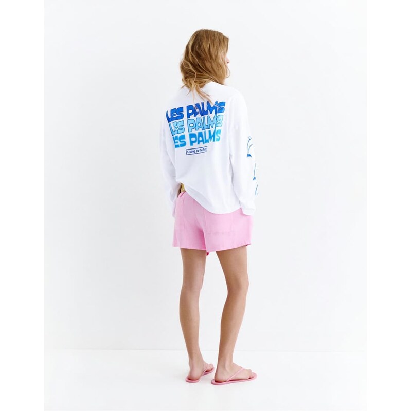 Pull&Bear Dolphin t-shirt in ice-White 115730970