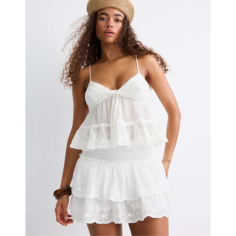 Stradivarius Embroidered flowing strappy top in ecru-White 115733764