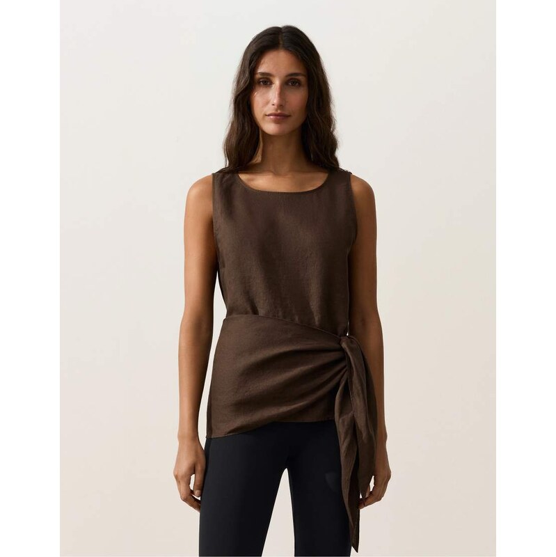 OYSHO Sleeveless top with 100% linen scarf in brown