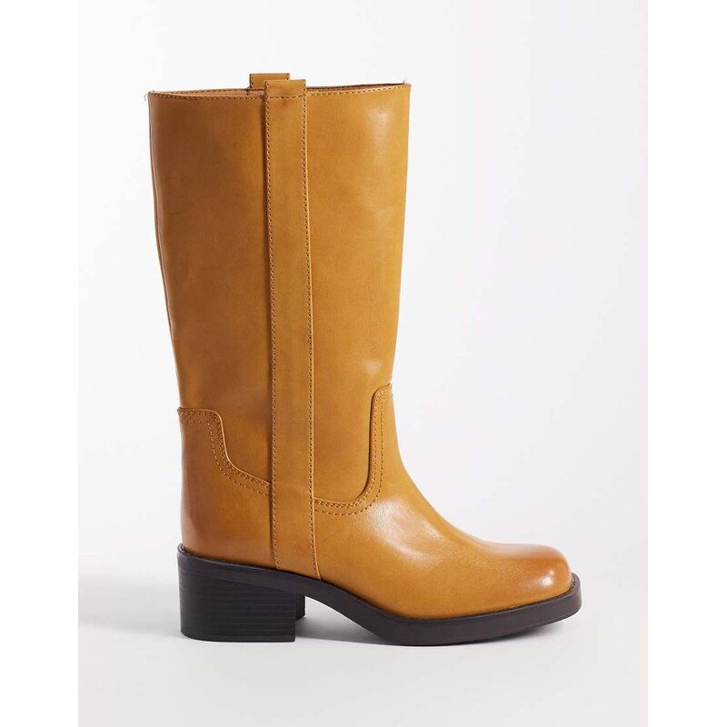 ASOS DESIGN Cherry pull on trucker boots in tan-Brown 115521340