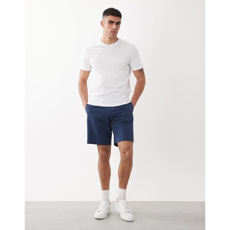 ASOS DESIGN smart regular shorts in dark blue with turnup-Navy