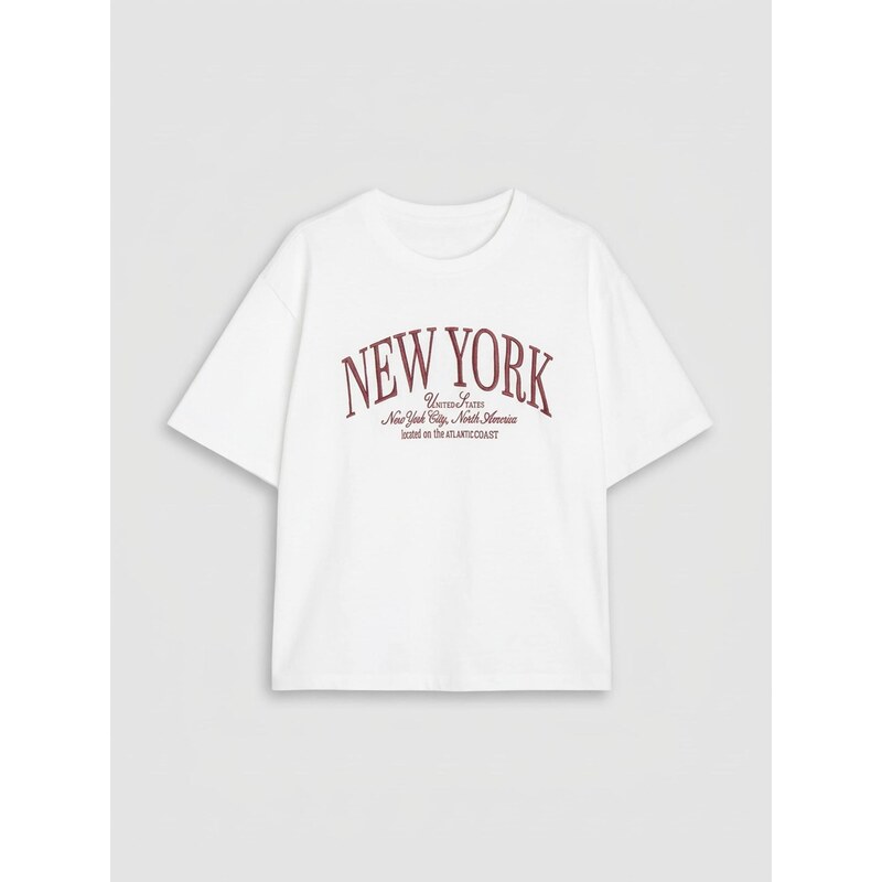 Sinsay - Bavlněné tričko s nápisem New York - bílá 115743000