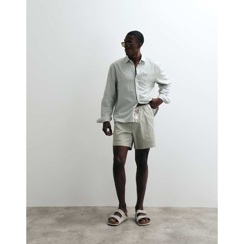 Hollister pull on seersucker shorts in green stripe