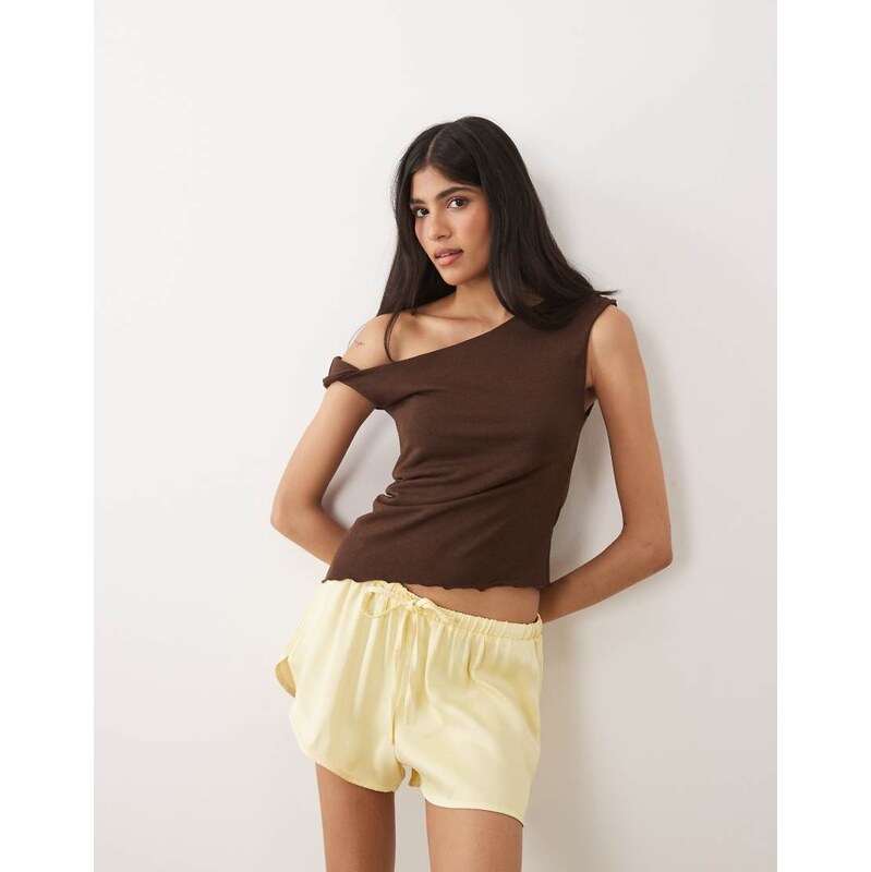 ASOS DESIGN satin micro runner short in buttermilk-Yellow 115746352