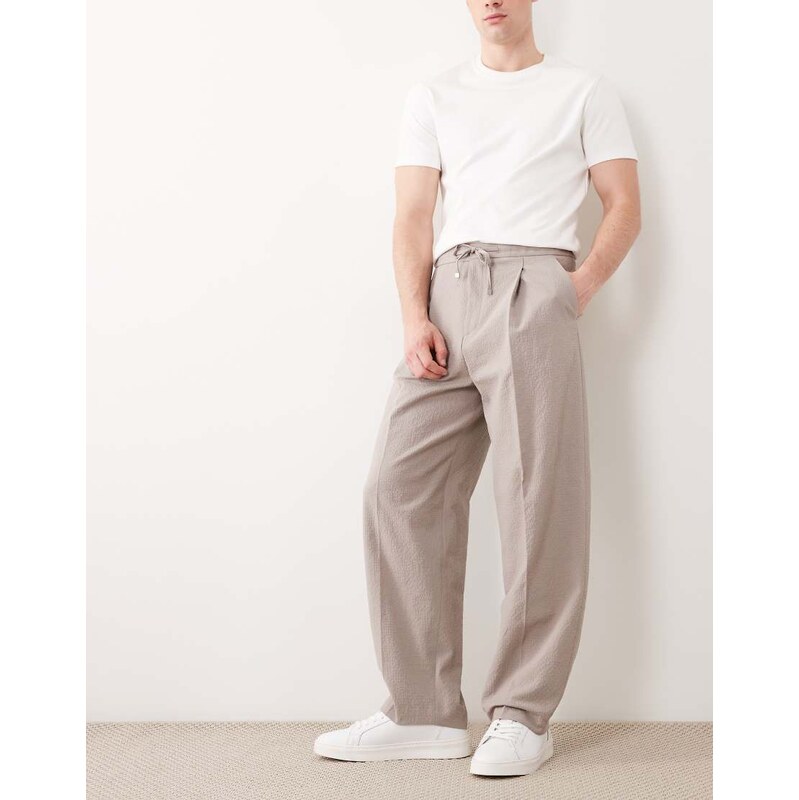 Hugo Red Tari modern fit trousers in light brown
