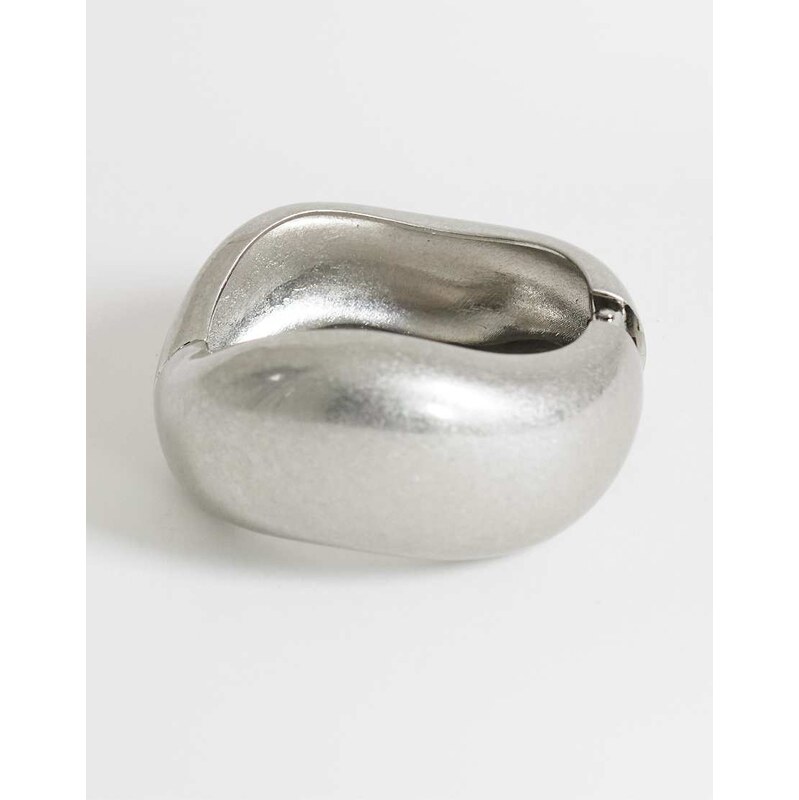 Topshop Flavia chunky bangle in silver