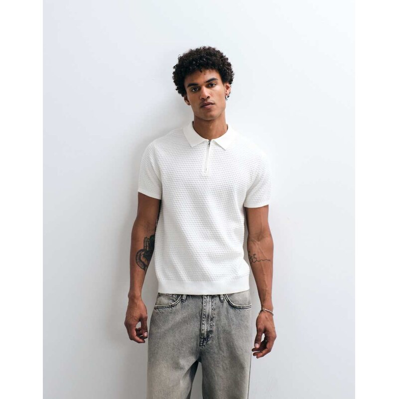 CAPO micro square zip polo in off white