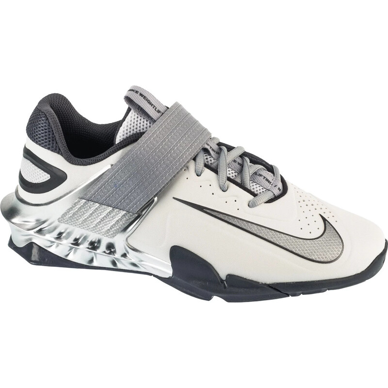Nike Savaleos SE FZ8664-001 Bílá
