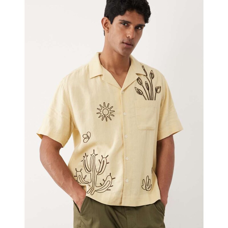 Abercrombie & Fitch resort embroidered short sleeve shirt in