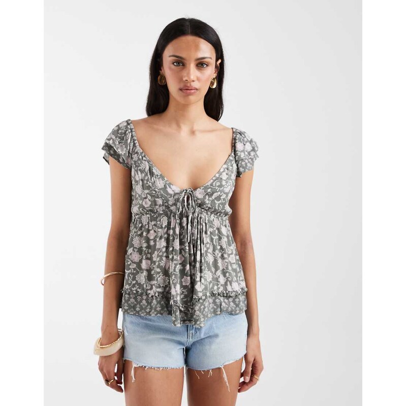 Hollister handkerchief boho babydoll top in green floral