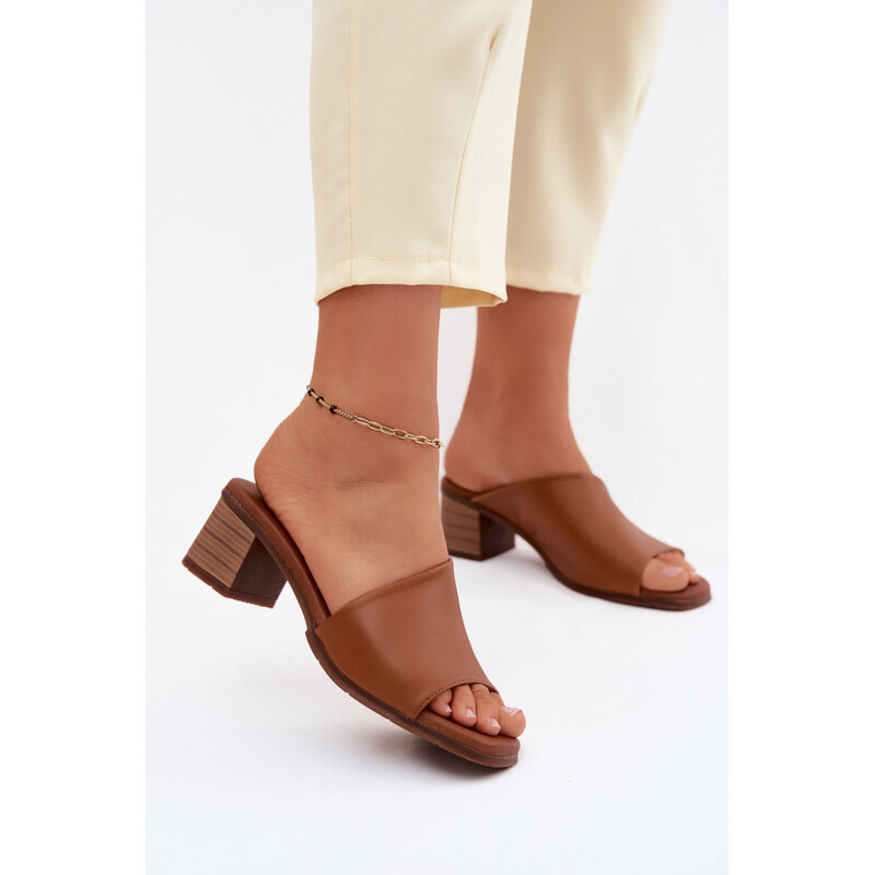 Klapky na podpatku model 227929 Step in style