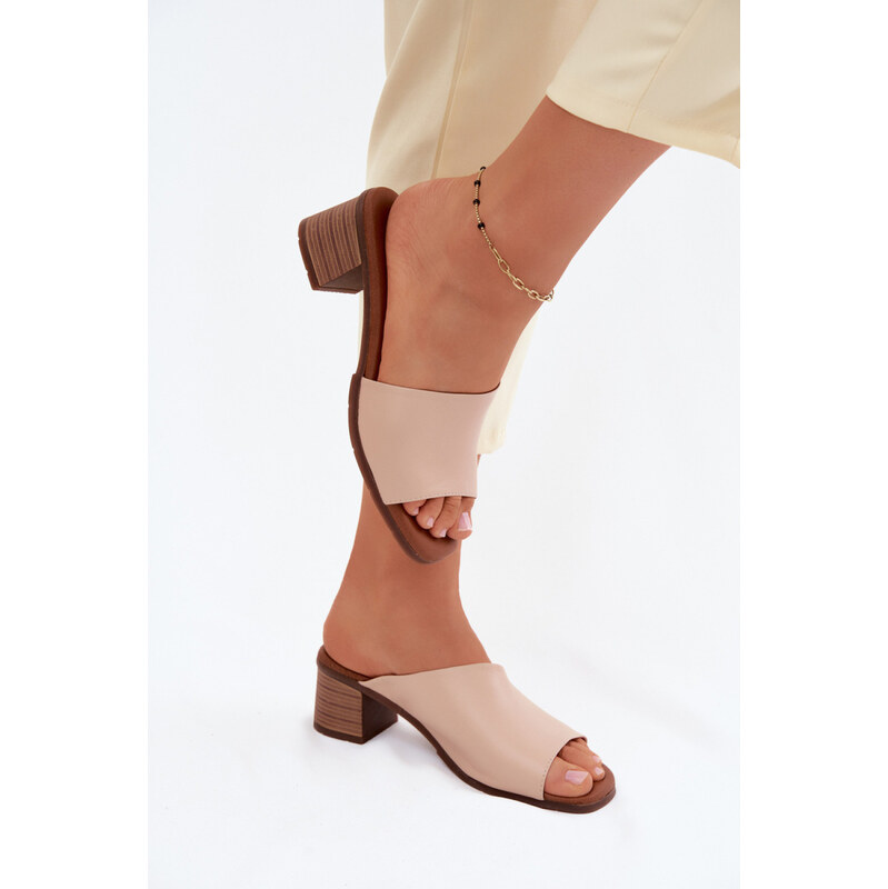 Klapky na podpatku model 227930 Step in style