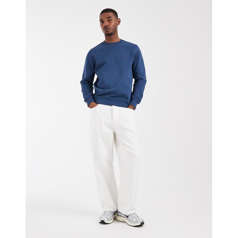 Tommy Hilfiger essential crewneck sweatshirt in blue