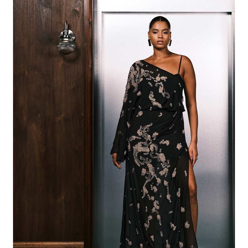 ASOS Curve ASOS DESIGN Curve draped batwing sleeve embellished
