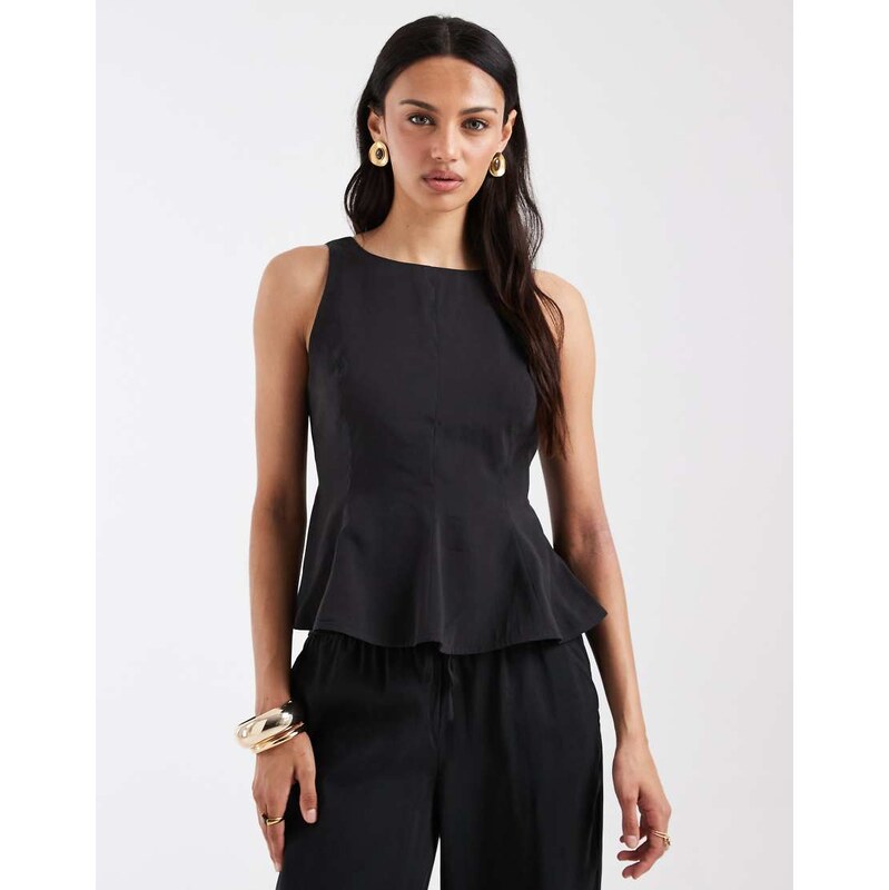 ONLY open back bow top co-ord in black