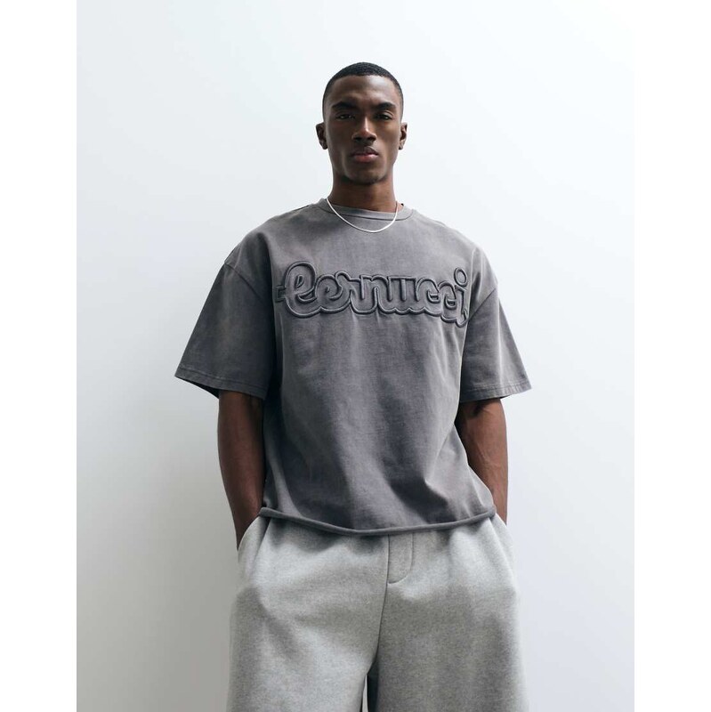 Cernucci 100% cotton boxy oversized fit t-shirt with embroidered