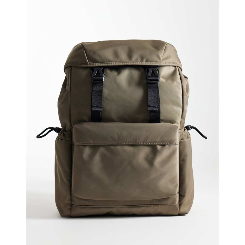 ASOS DESIGN backpack in khaki-Green