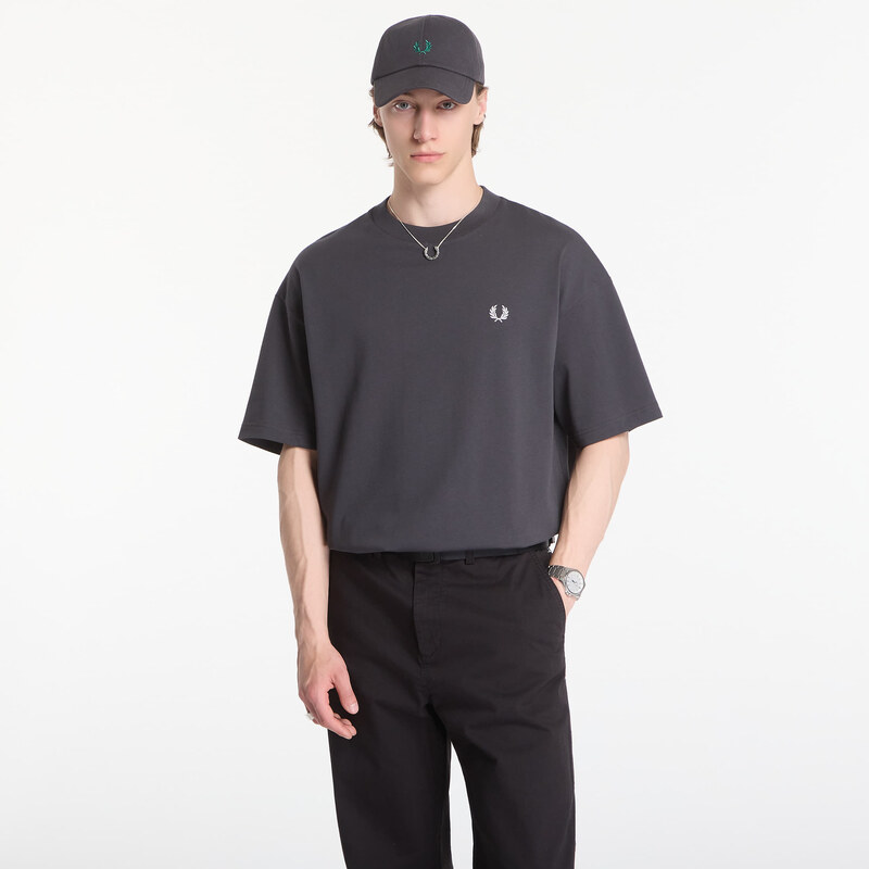 Tričko Fred Perry Back Print Lrl Wreath T-Shirt Black XL