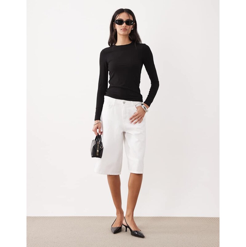 TALA 365 long sleeve t-shirt longer length in black
