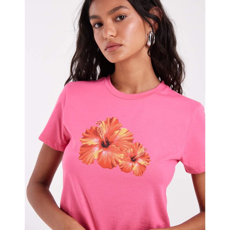 Pieces cropped hibiscus graphic t-shirt in pink and orange