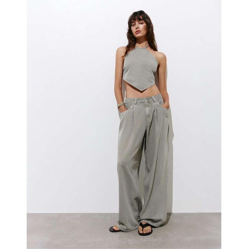 Pull&Bear Wide-leg jeans with darts in taupe-Grey