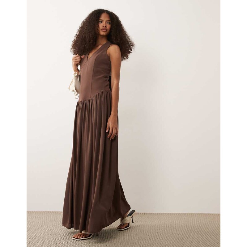 Pretty Lavish Isadora dropped waist fitted halter neck maxi