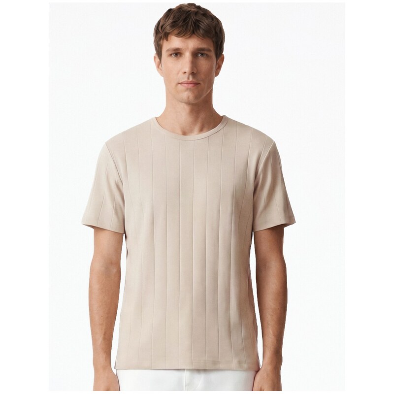 Reserved - Tričko slim fit - béžová
