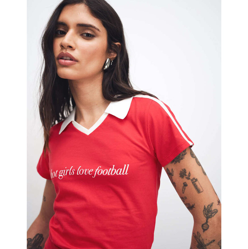 The Frolic exclusive cotton hot girls love football script
