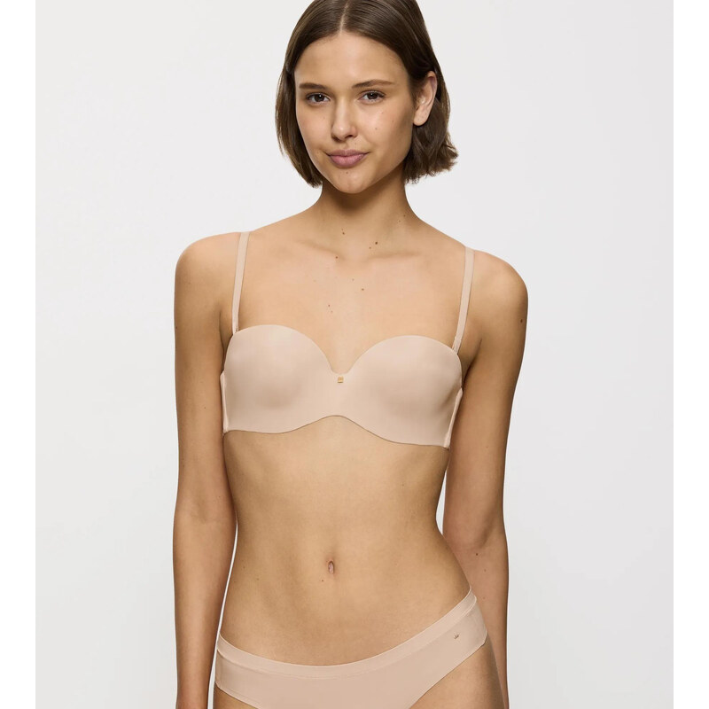 Triumph – Body Make‑Up Essentials: bezešvá podprsenka s